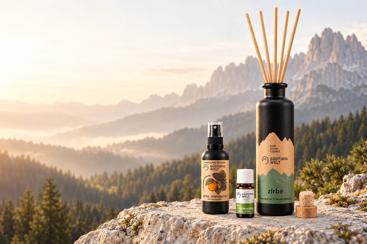 Südtiroler Dufttrio vor den Dolomiten